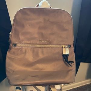 Michael kors bookbag